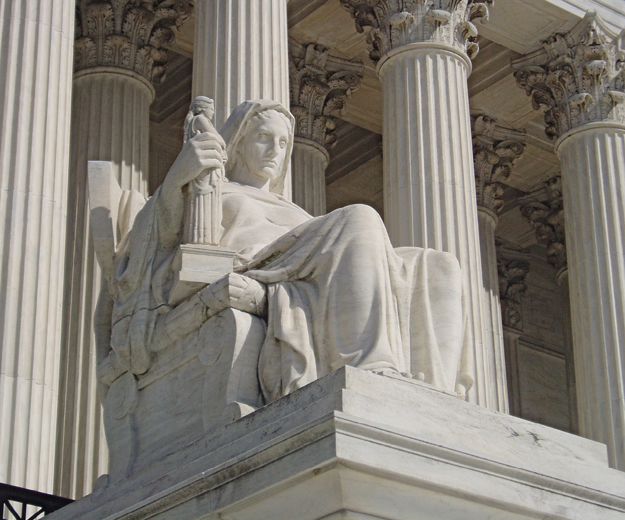 The Contemplation of Justice by James Earle Fraser, installed in 1935, sits on west side of U.S. Supreme Court building (Courtesy Matt H. Wade)